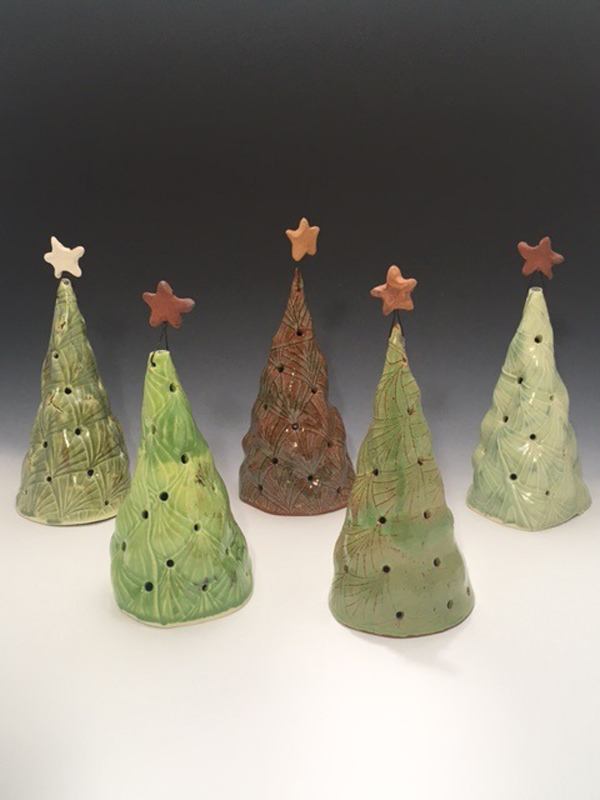Genie Sue Weppner’s Holiday Trees, to 9 in. (23 cm) in height, stoneware, fired to cone 6, 2019.