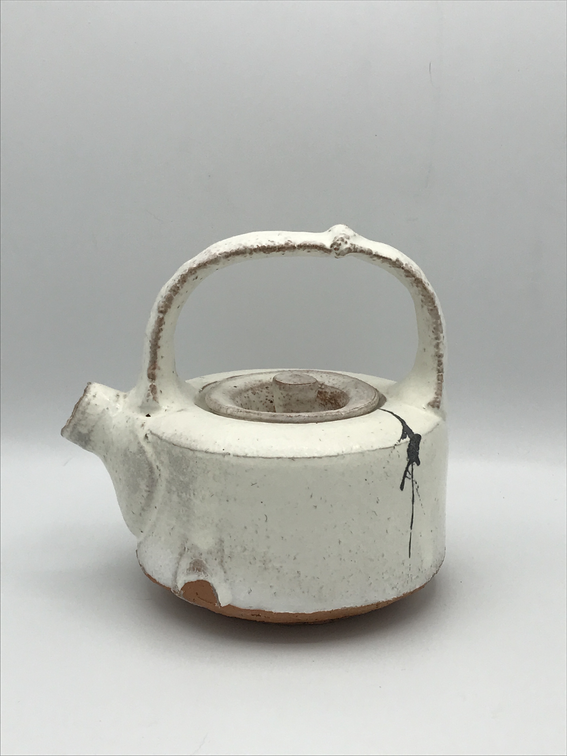 Scott McClellan, terra-cotta teapot, 7 in. (18 cm) in height, wild earthenware, fired to cone 1